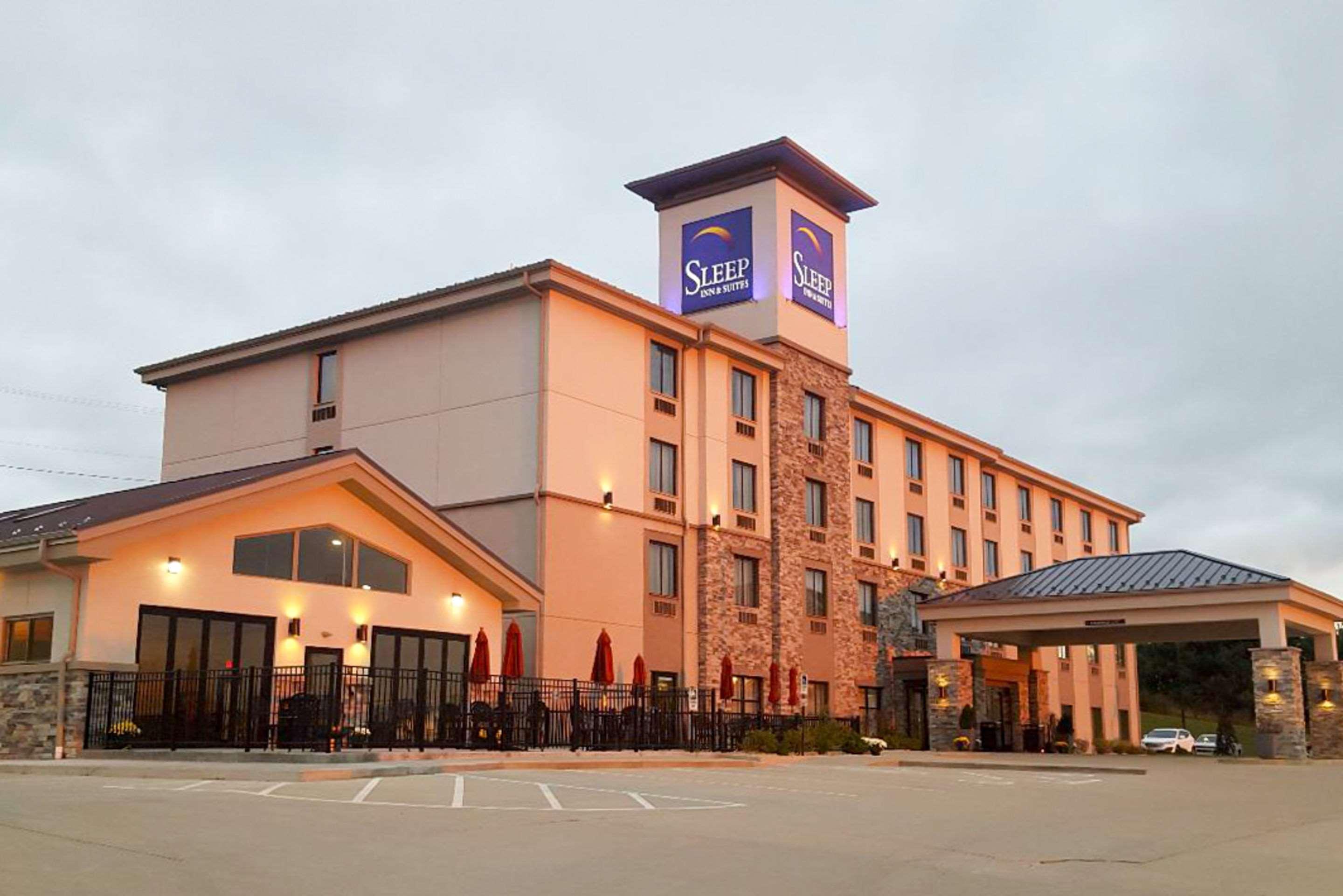 Sleep Inn & Suites Belmont - St. Clairsville Dış mekan fotoğraf